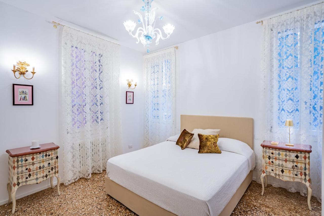 Ca' San Beneto Completely Refurbished In A Fabulously Central Area Venezia Esterno foto