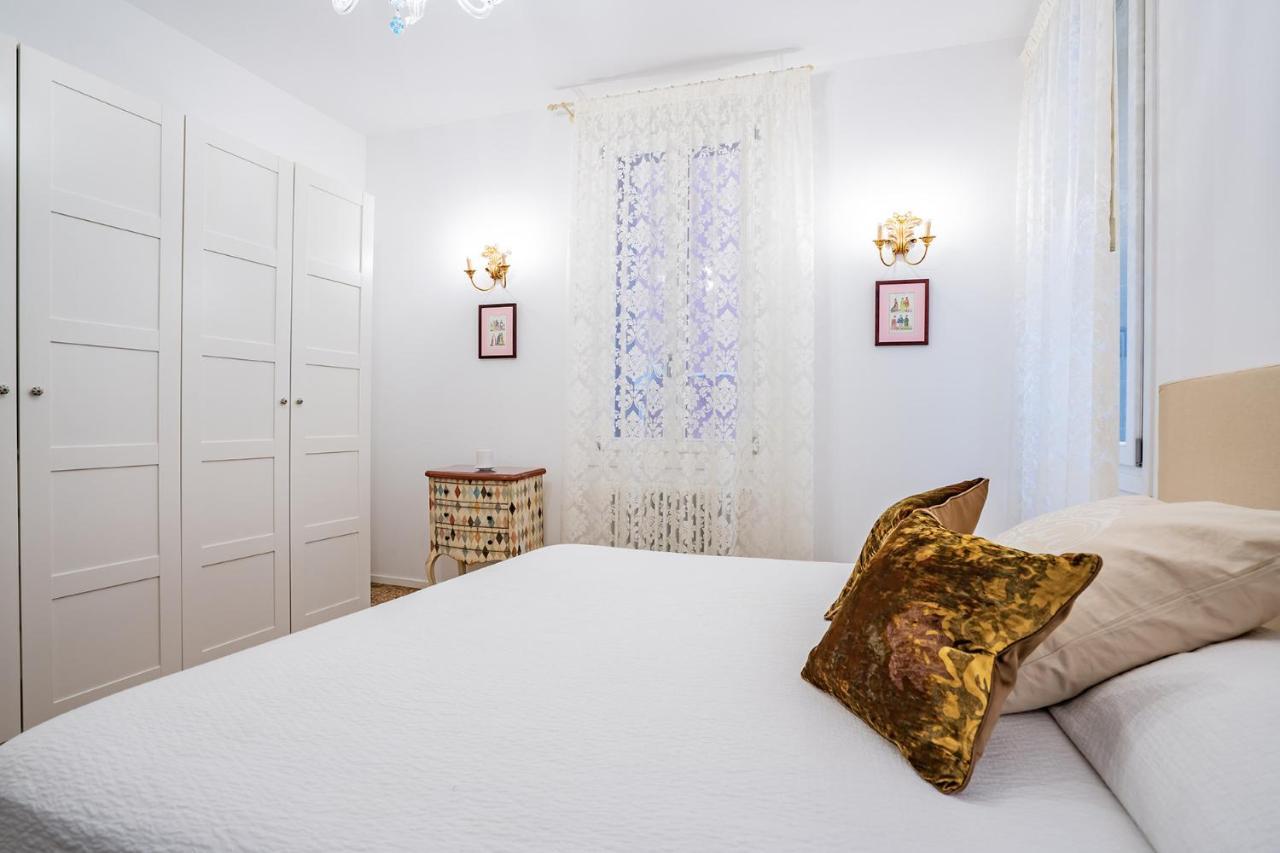 Ca' San Beneto Completely Refurbished In A Fabulously Central Area Venezia Esterno foto